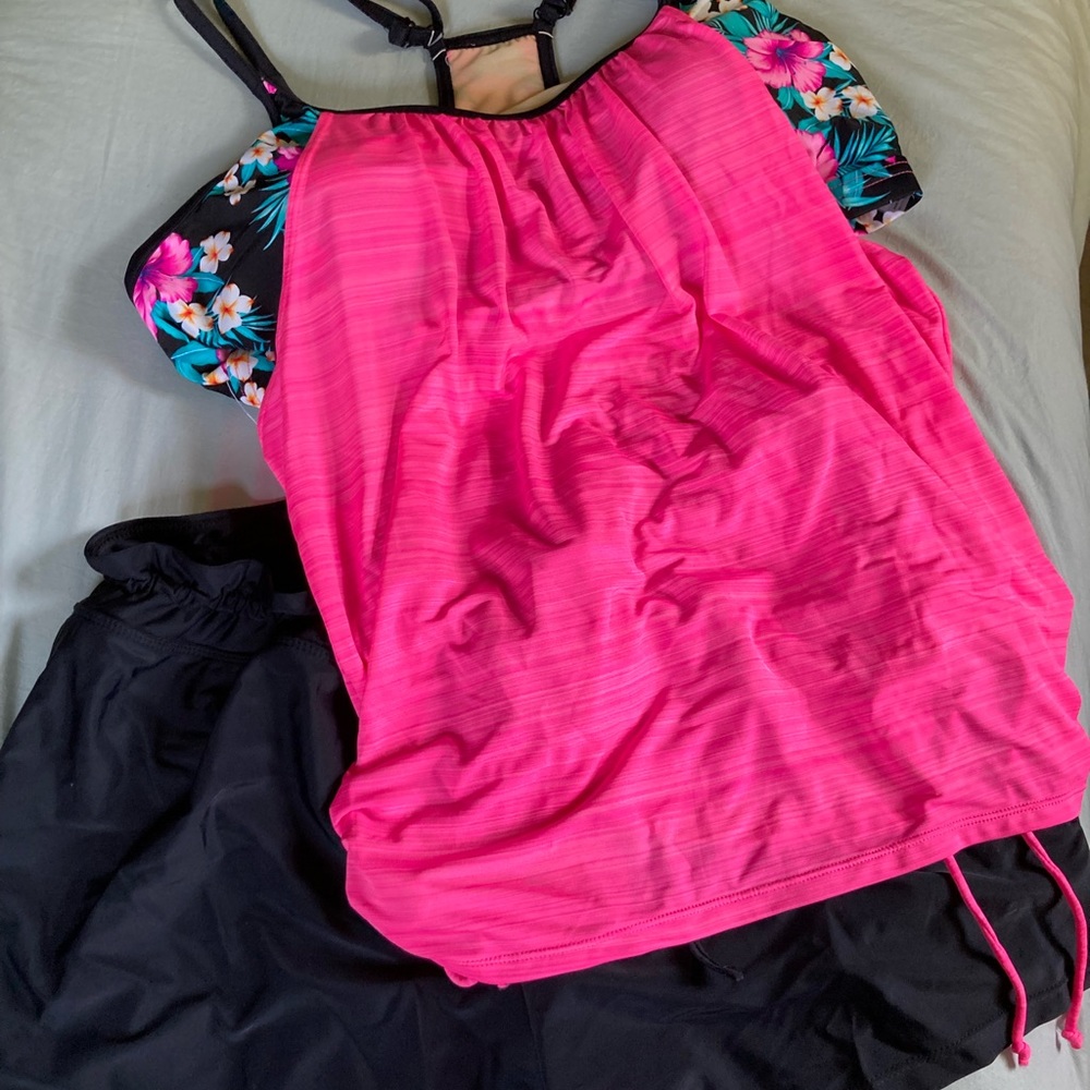 Bathing Suit-2 piece, 1X, black and pink.